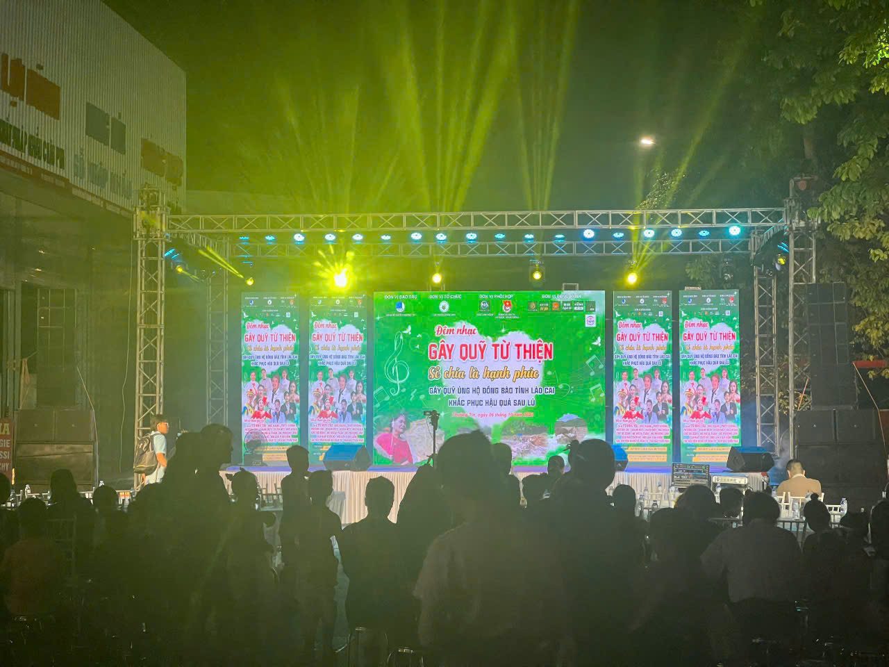 Cho Thuê Màn Hình LED Tại Hà Nội – Khi Người Tổ Chức Chỉ Cần Lo Nội Dung, Mọi Thứ Kỹ Thuật Đã Có Chúng Tôi